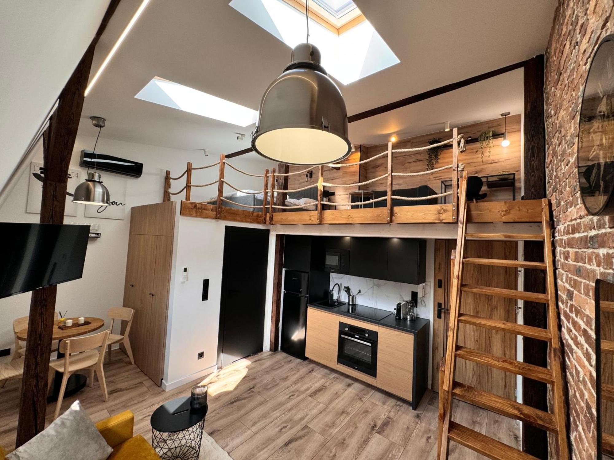 Loft In The City Center By Kobiela Apartments Катовице Экстерьер фото