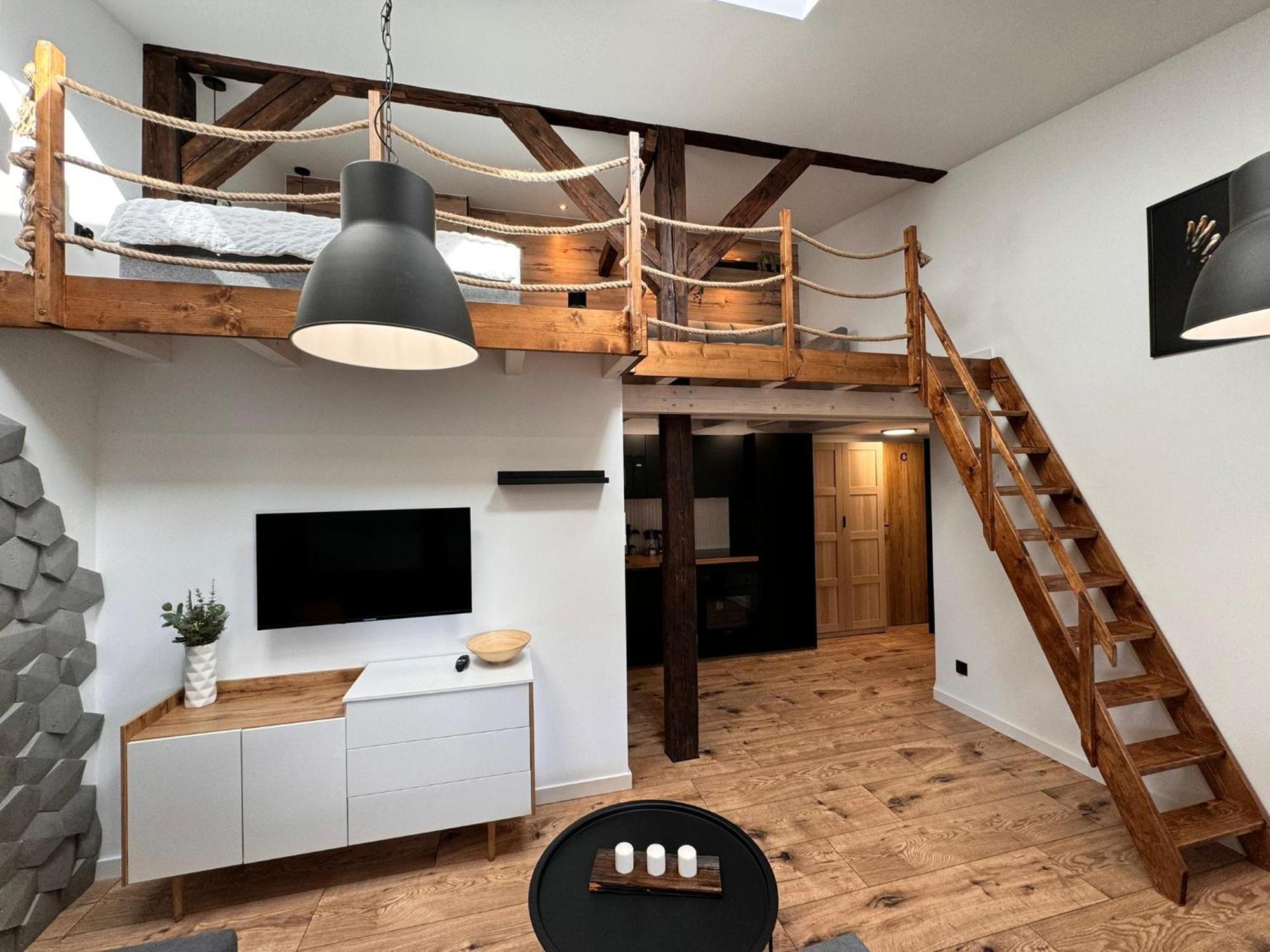 Loft In The City Center By Kobiela Apartments Катовице Экстерьер фото