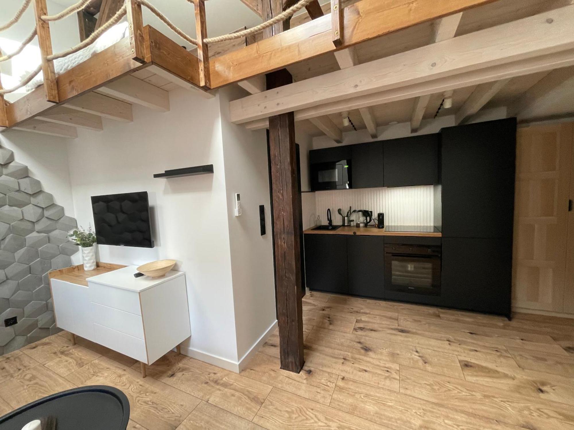 Loft In The City Center By Kobiela Apartments Катовице Экстерьер фото