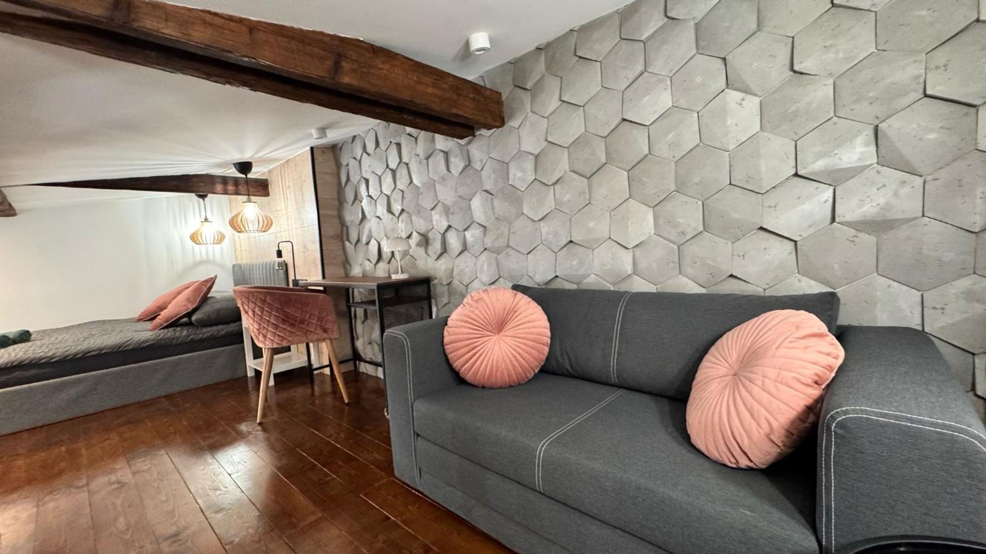Loft In The City Center By Kobiela Apartments Катовице Экстерьер фото