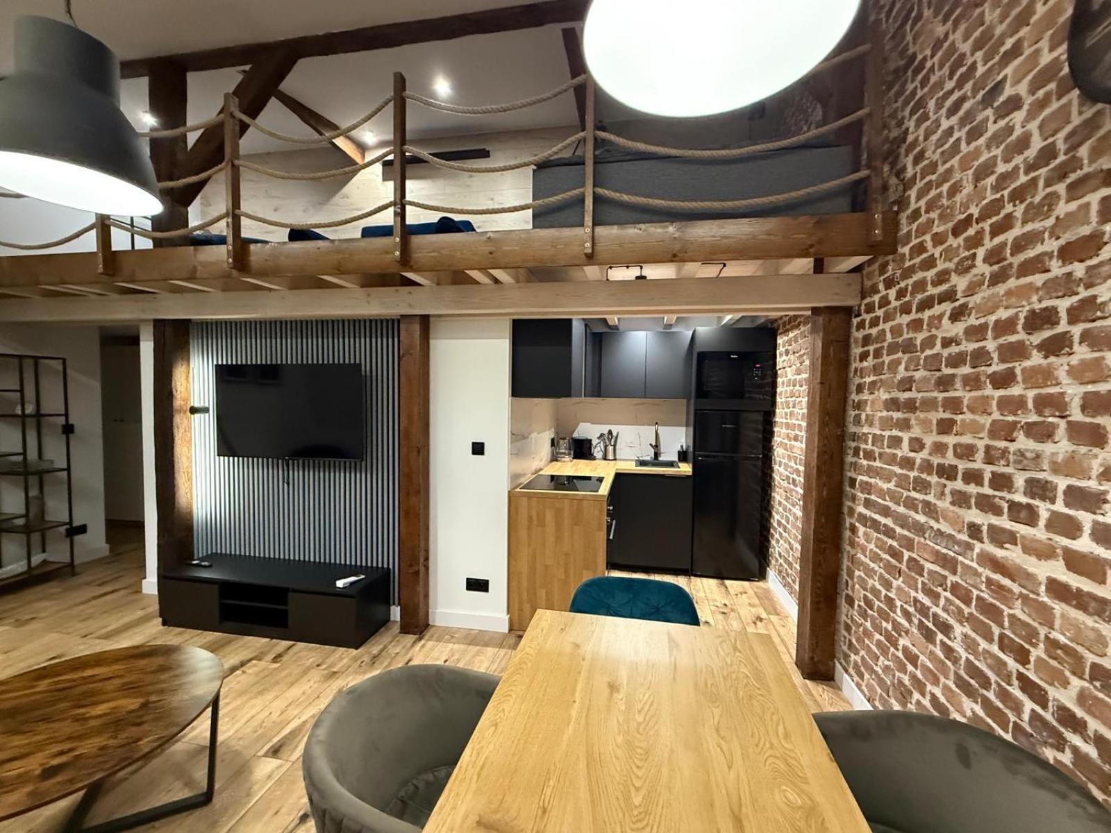 Loft In The City Center By Kobiela Apartments Катовице Экстерьер фото