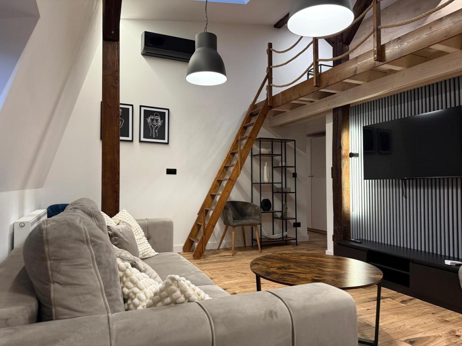 Loft In The City Center By Kobiela Apartments Катовице Экстерьер фото