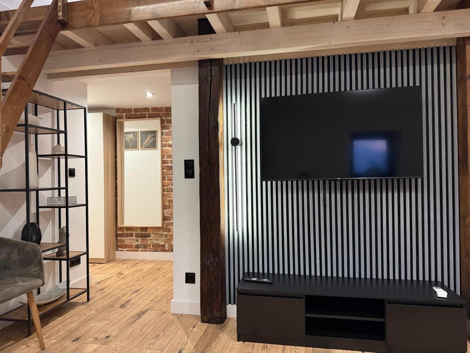 Loft In The City Center By Kobiela Apartments Катовице Экстерьер фото
