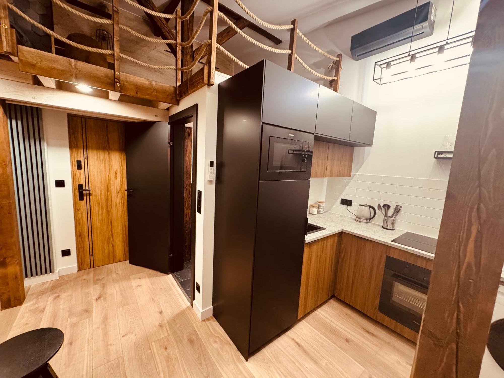 Loft In The City Center By Kobiela Apartments Катовице Экстерьер фото